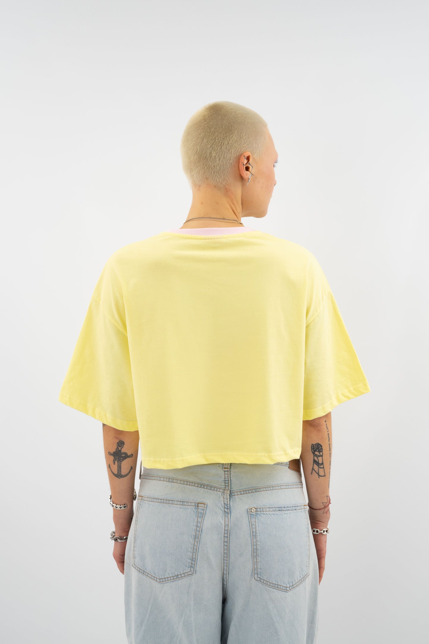 Hiss At The Patriarchy - Crop T-shirt