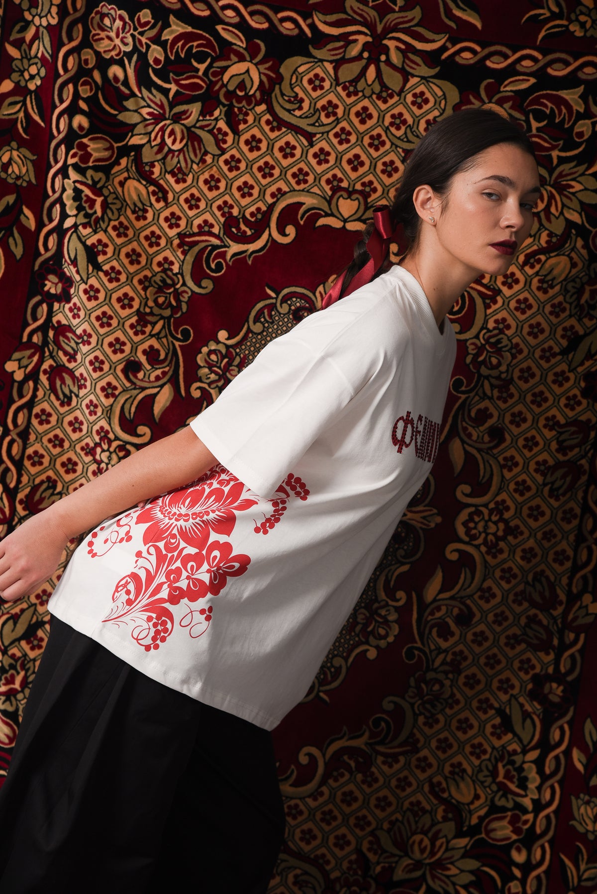 Φeminist - OffWhite T-shirt
