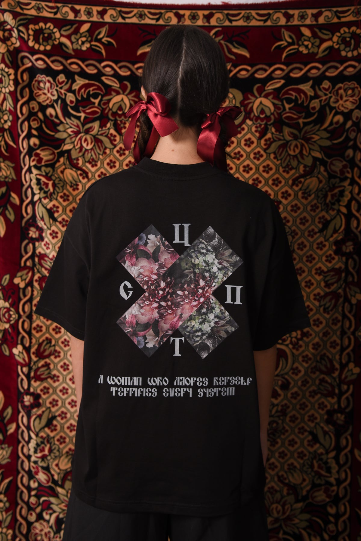 OG Flowers - Black T-shirt