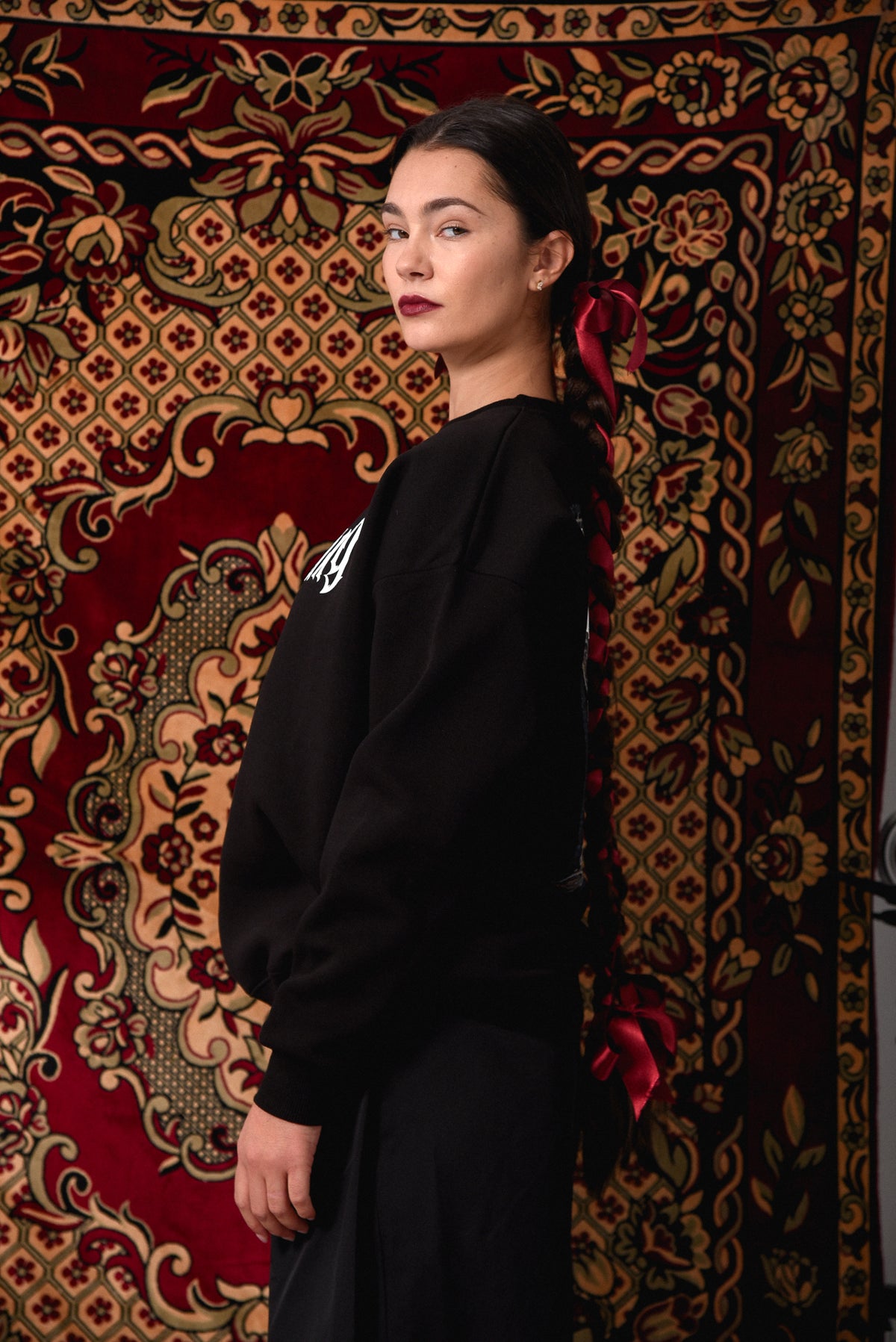 Make Art not War - Black Crewneck Hoodie