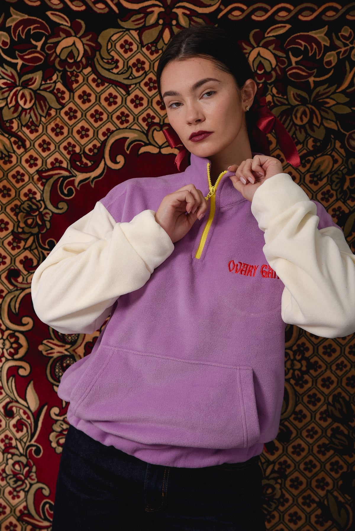 Φeminist - Fleece Half Zipped